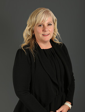 Headshot of Michelle, our insurance coordinator